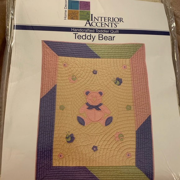 NWT Sweet Bear Bee Butterfly Toddler quilt (notX part of bundle sale) - Picture 5 of 15